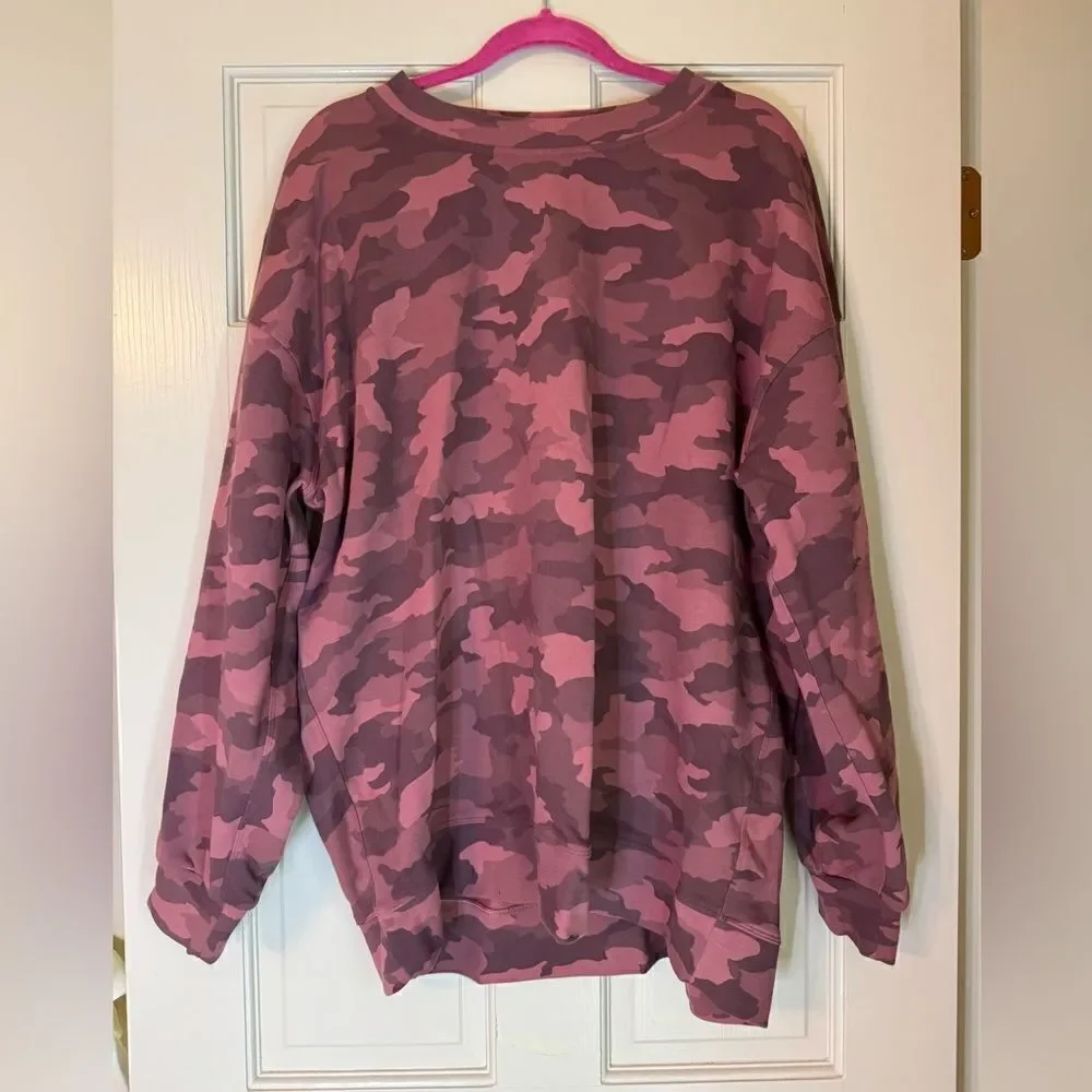 Women’s LuLuLemon Pink Camo Crewneck Sz 12